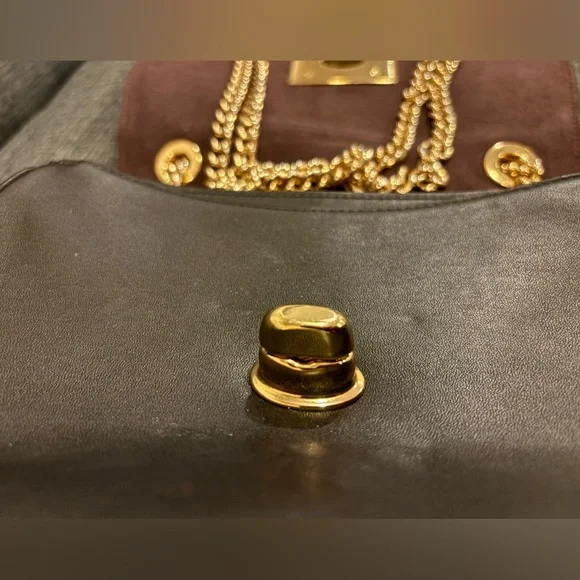 Vintage COACH Cassidy Crossbody Black Leather Shoulder Bag with Gold Hardware - Picture 6 of 16